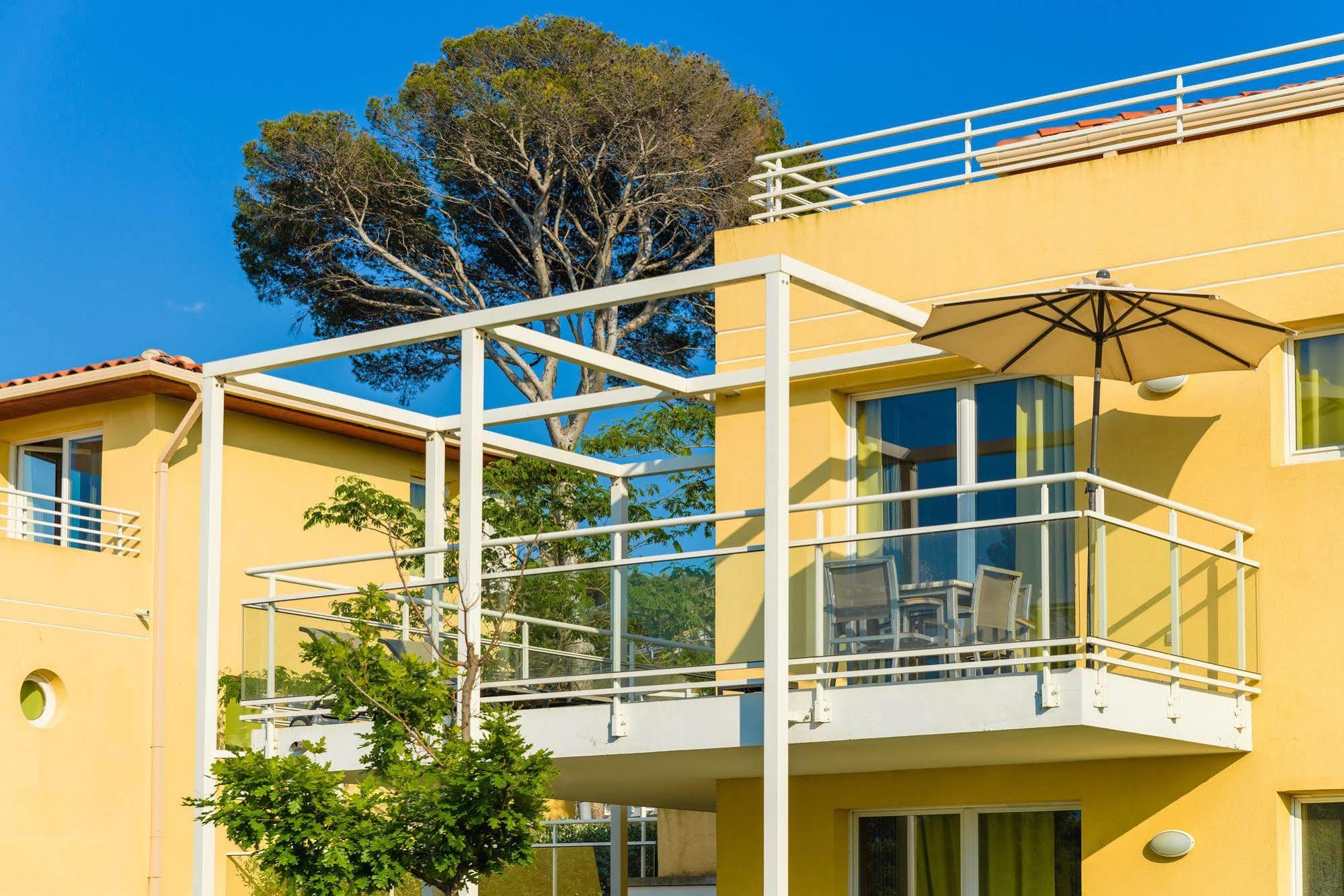 Lagrange Vacances Les Terrasses Des Embiez Six-Fours-les-Plages Exterior photo