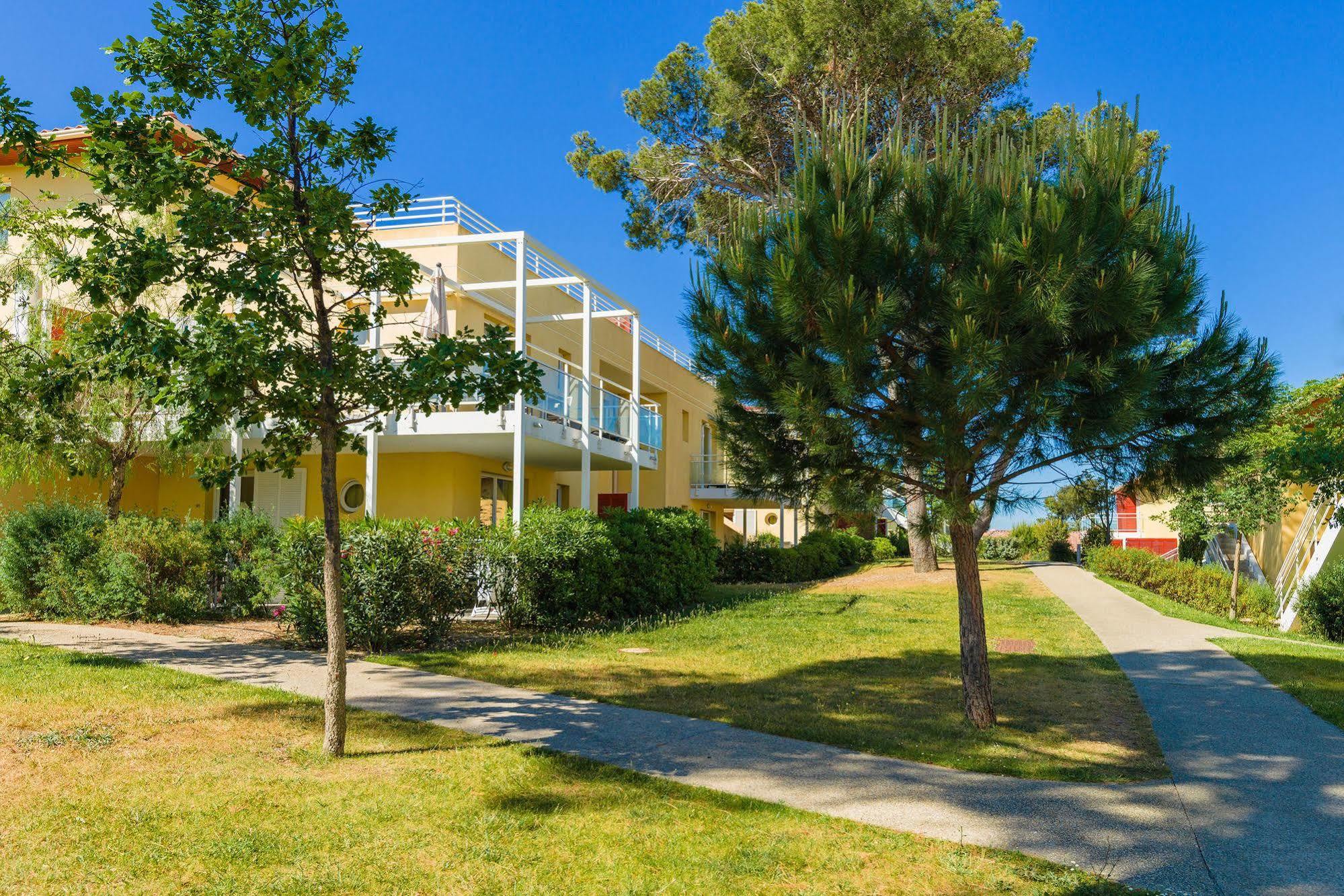 Lagrange Vacances Les Terrasses Des Embiez Six-Fours-les-Plages Exterior photo
